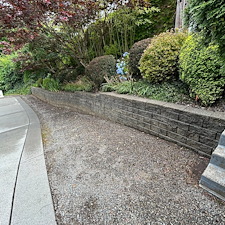 Driveway-Cleaning-in-Issaquah-WA-Amaze-Power-Wash-LLC-Removes-Moss-Mold-Mildew 0